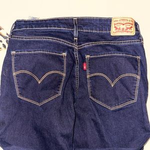 Levi’s skinny jeans size 30 women’s